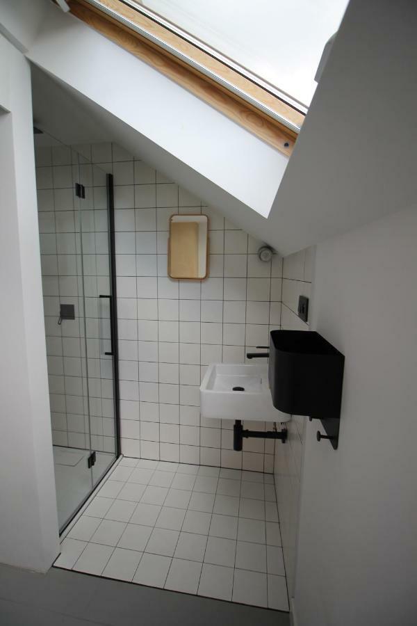 Canopee Guesthouse Ixelles Bagian luar foto